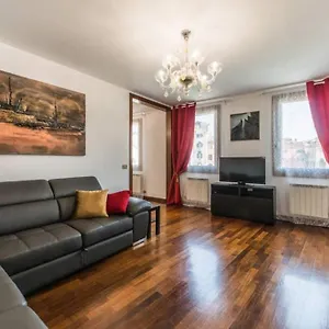 Apartment Rialto With Canal Grande View