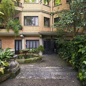 Apartament Vatican House, Rzym