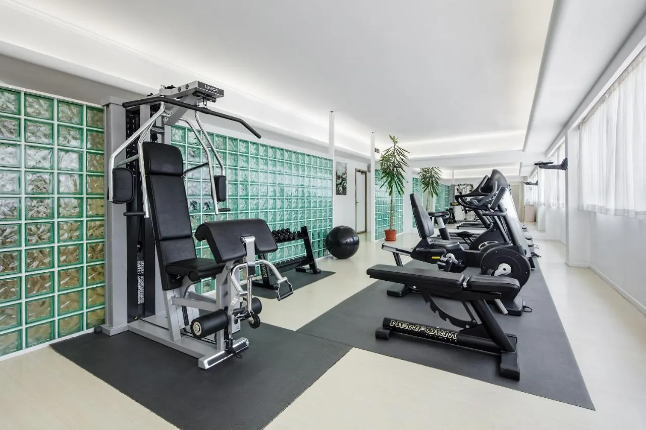 Holiday Inn Rome - Eur Parco Dei Medici By Ihg Отель