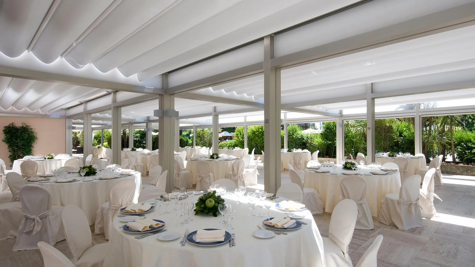 Holiday Inn Rome - Eur Parco Dei Medici By Ihg Отель