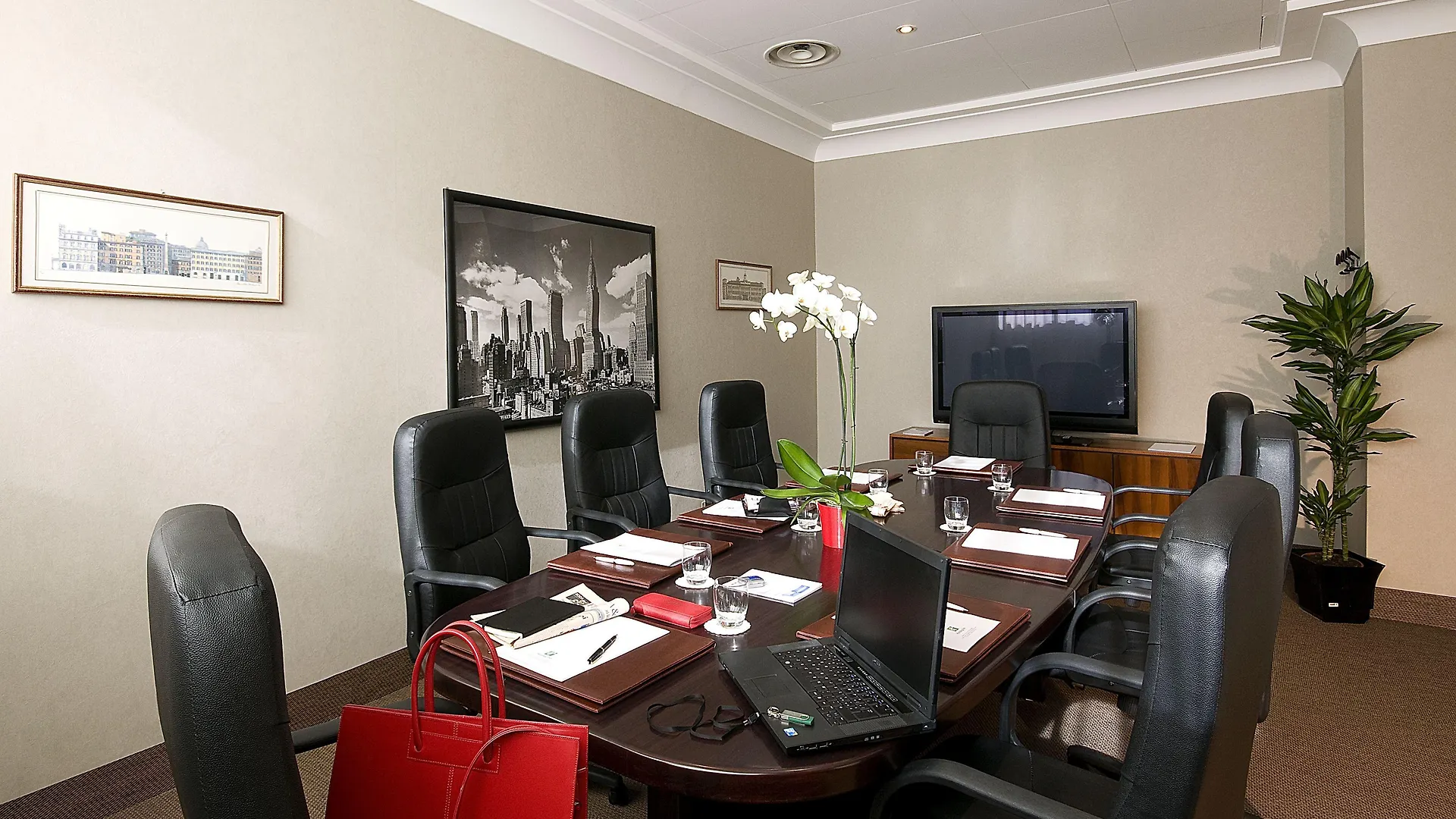 **** Hotel Holiday Inn Rome - Eur Parco Dei Medici By Ihg Itálie