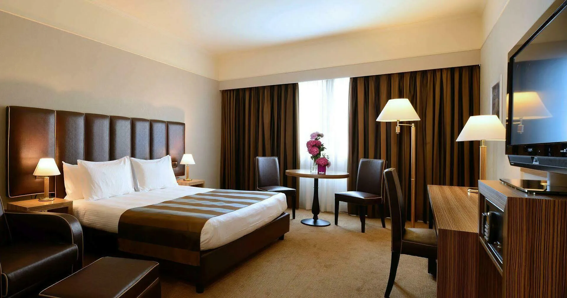 Holiday Inn Rome - Eur Parco Dei Medici By Ihg 4*,