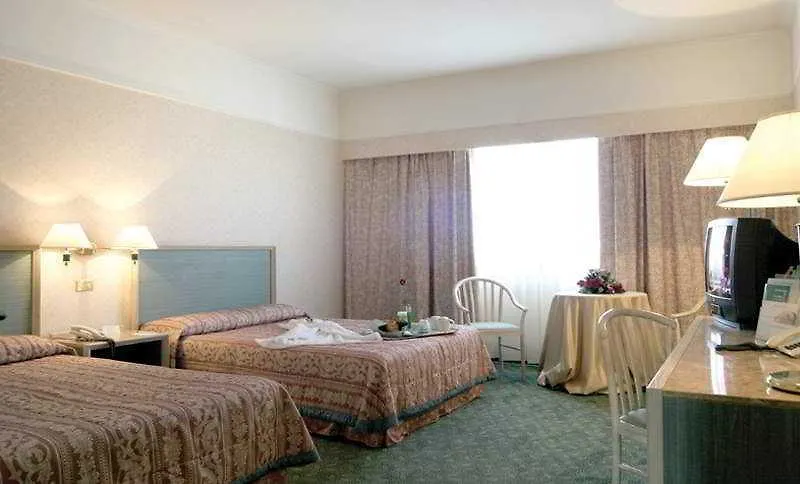 Hotel Holiday Inn Rome - Eur Parco Dei Medici By Ihg